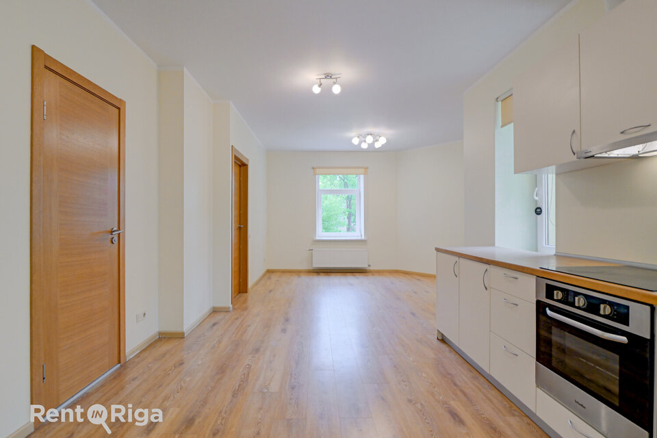 Īves iela 3, Rīga
