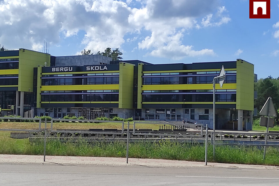 4, Upesciems, Ropažu nov.