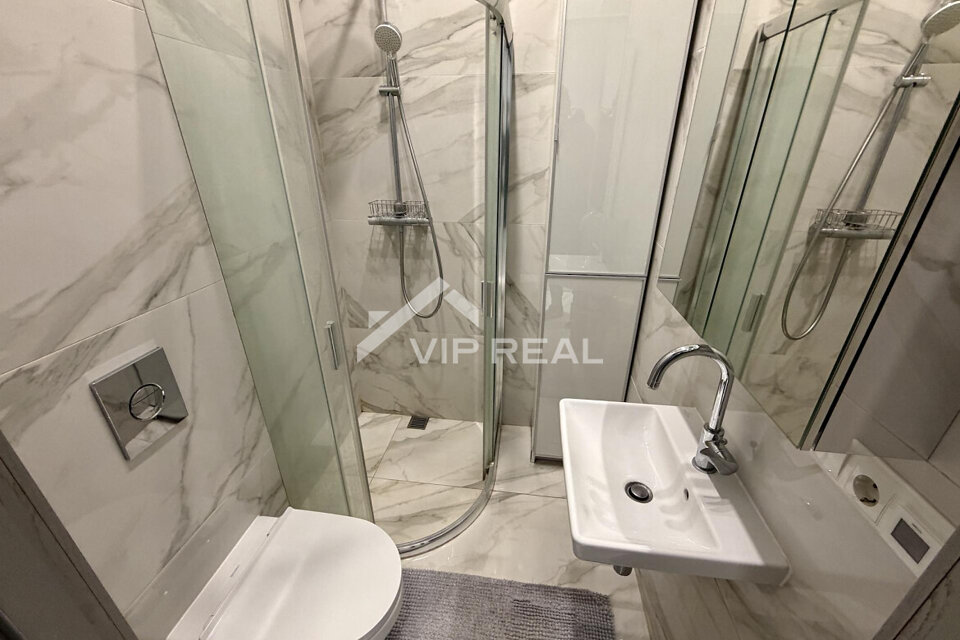 Rīgas iela 90, Jūrmala