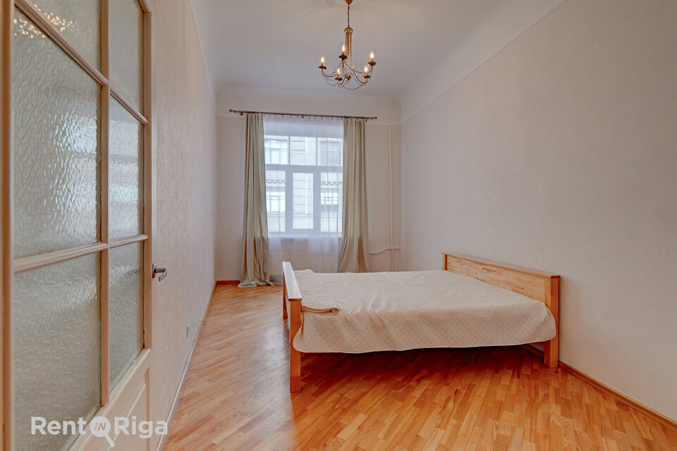 Stabu iela 30, Rīga