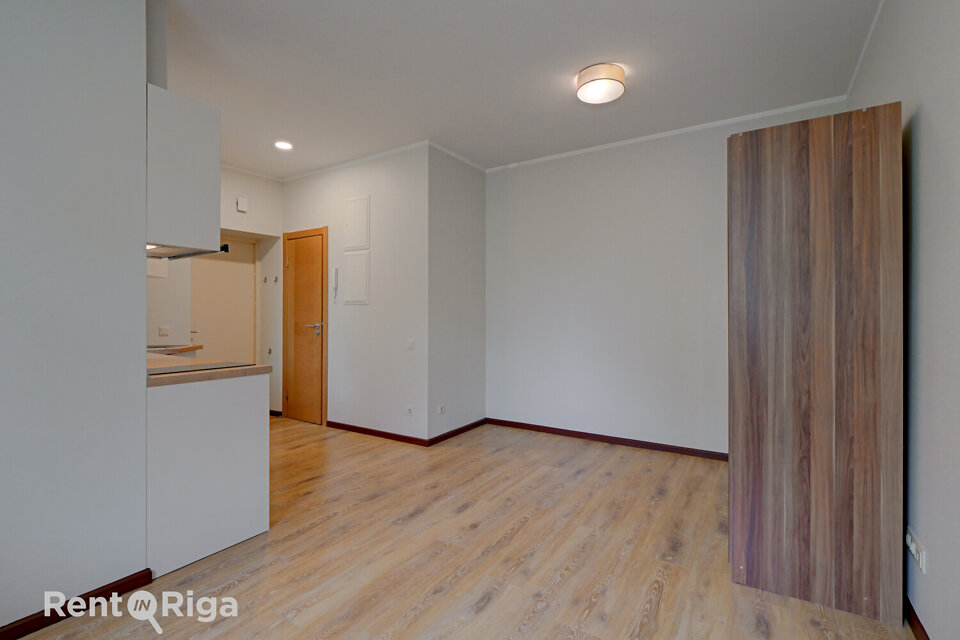Īves iela 3, Rīga
