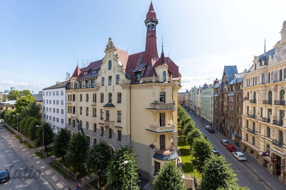 Alberta iela 12, Rīga