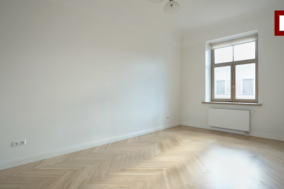 Dzirnavu iela 1, Rīga