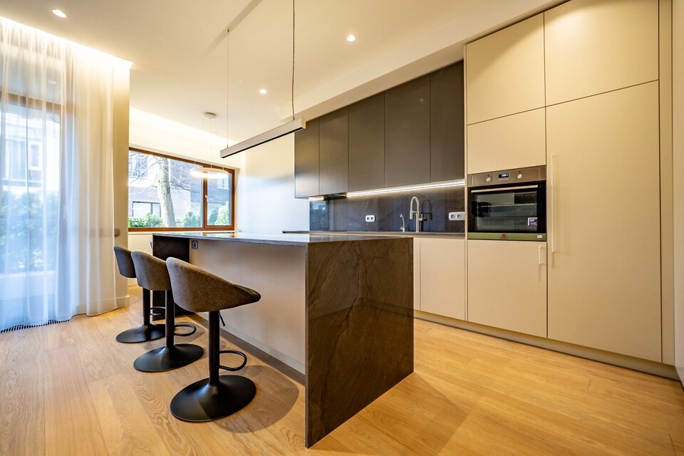 Dzintaru prospekts 36, Jūrmala