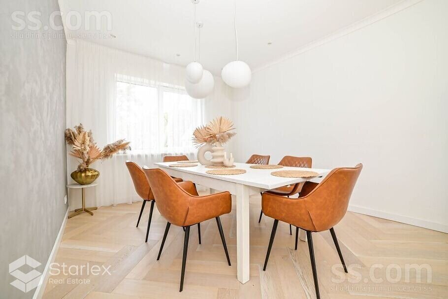 Mazā Sporta iela 11, Carnikava, Ādažu nov.