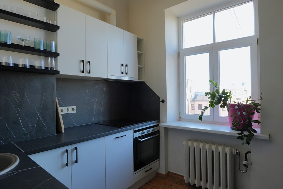 Ģenerāļa Radziņa krastmala 29, Rīga
