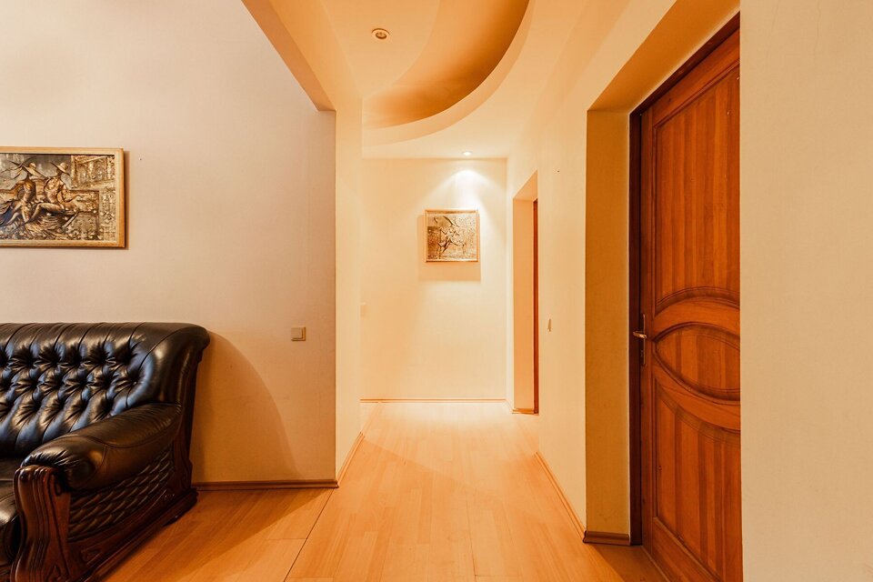 Eksporta iela 2, Rīga