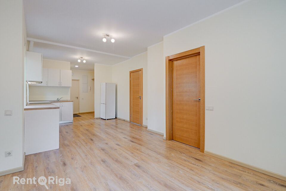 Īves iela 3, Rīga