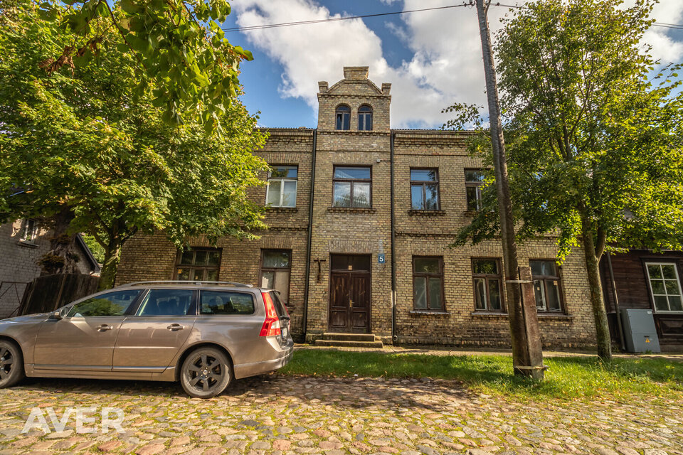 Liepu iela 5, Ventspils