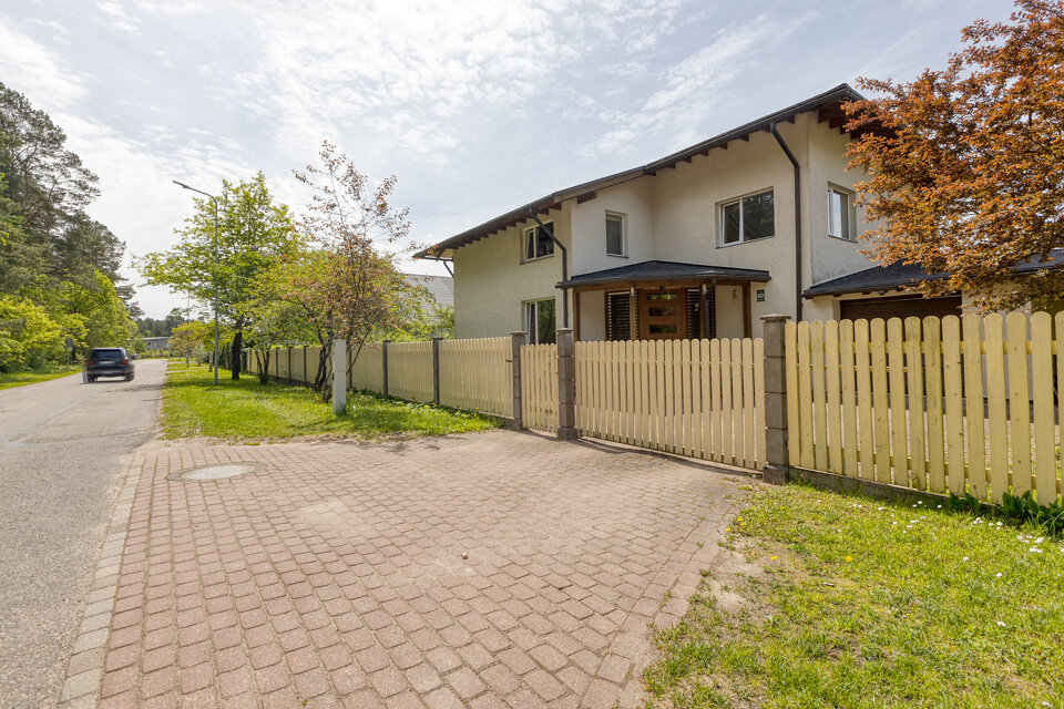 Lībiešu iela 60, Ikšķile, Ogres nov.