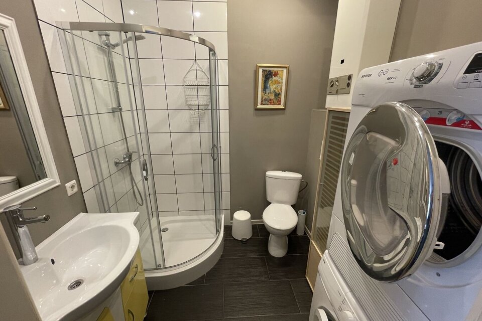 Rūpniecības iela 7, Rīga