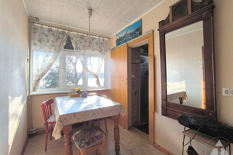 Daugavmalas iela 75, Rīga