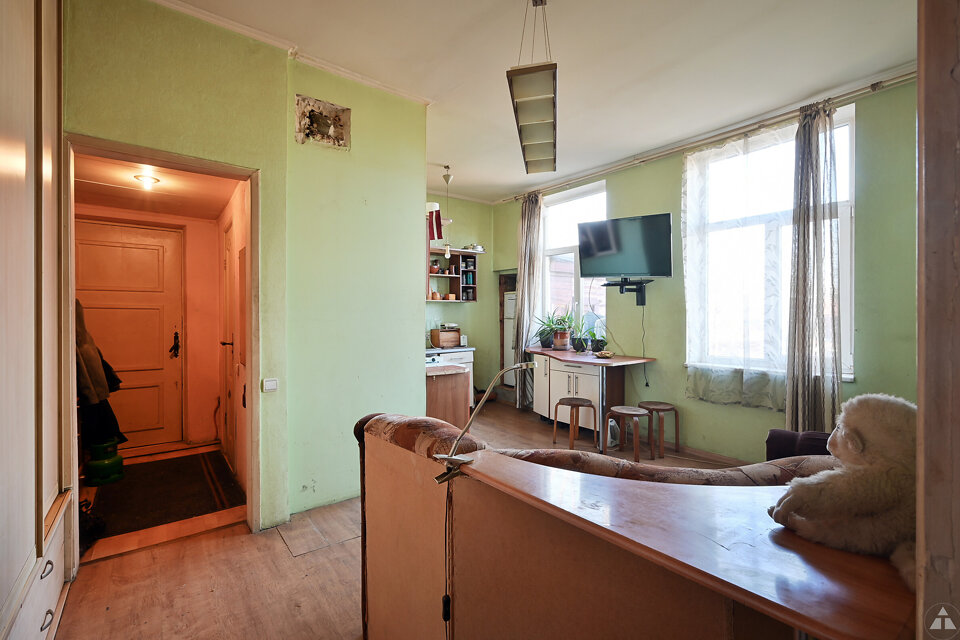 Augļu iela 8a, Rīga