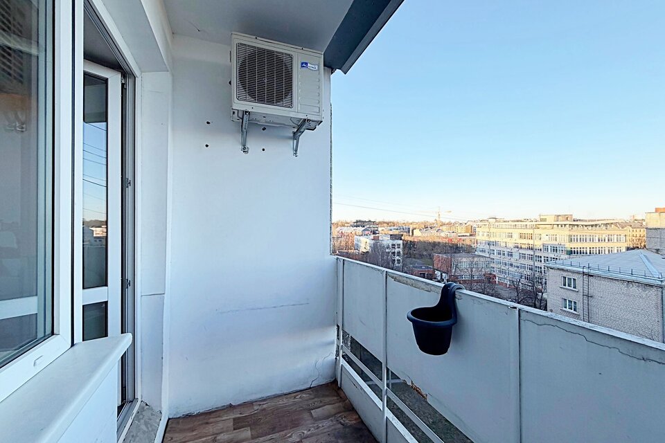 Zirņu iela 5, Rīga