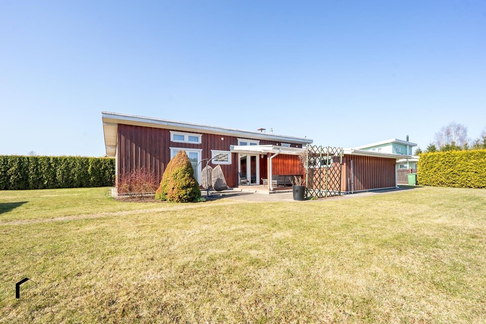 Aroniju iela 11, Ropažu nov.