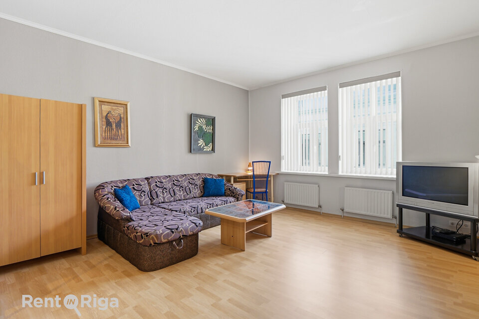 Riharda Vāgnera iela 8, Rīga