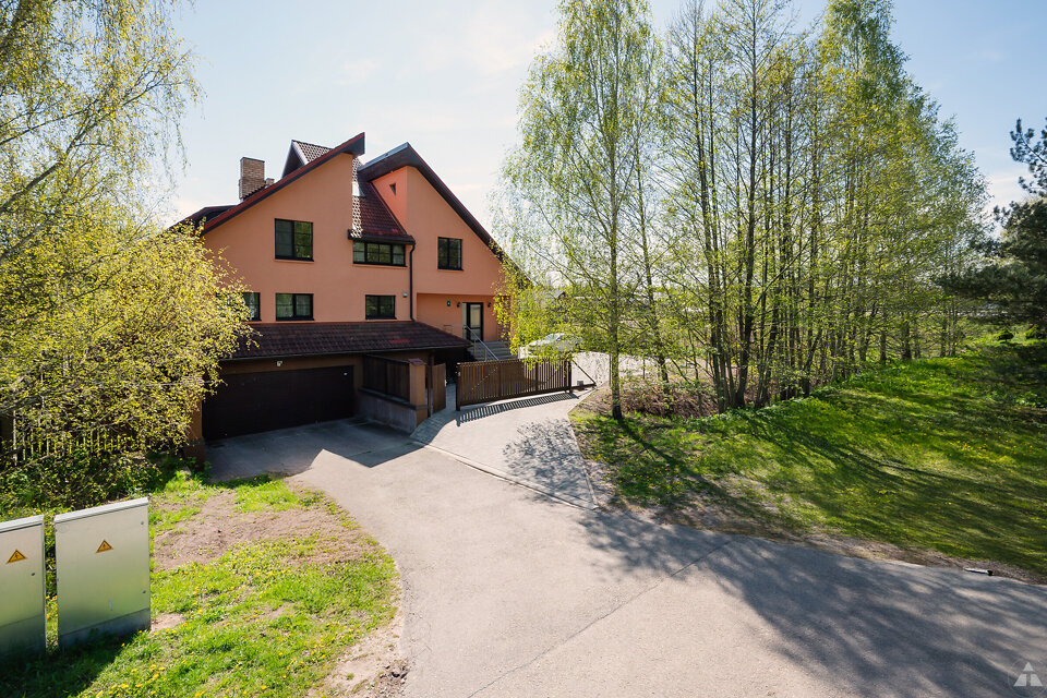 Upes iela 4, Mārupes nov.