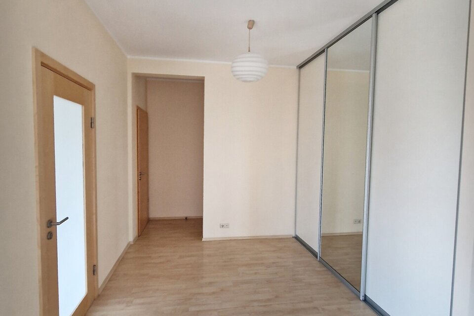 Vienības gatve 192, Rīga