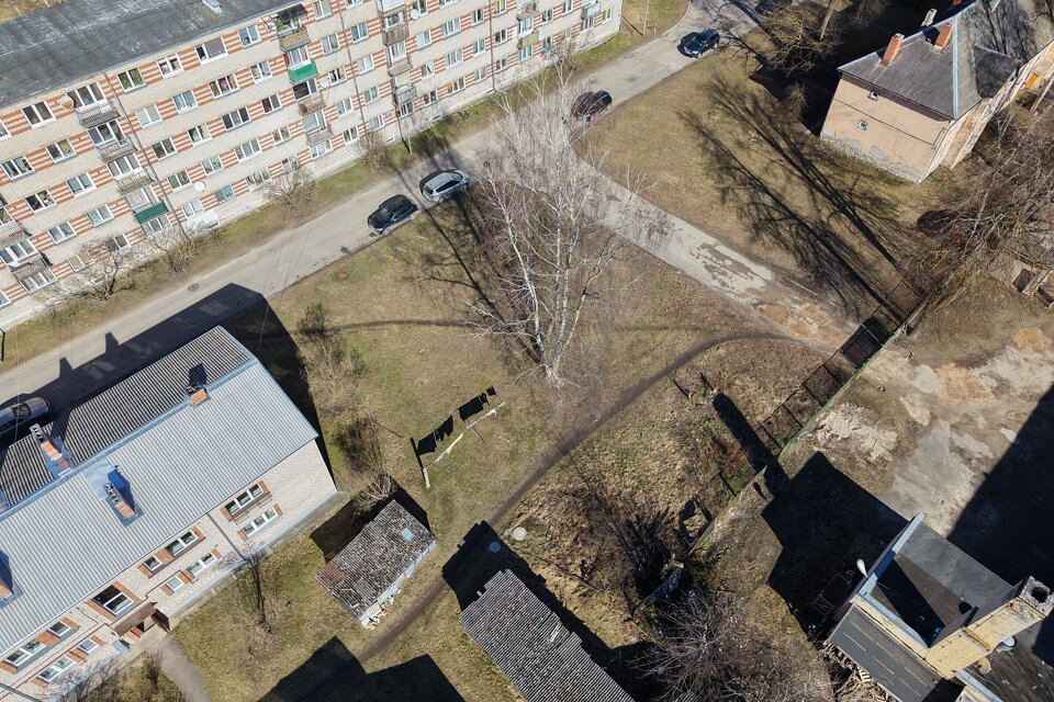 Oškalna iela 9, Jūrmala