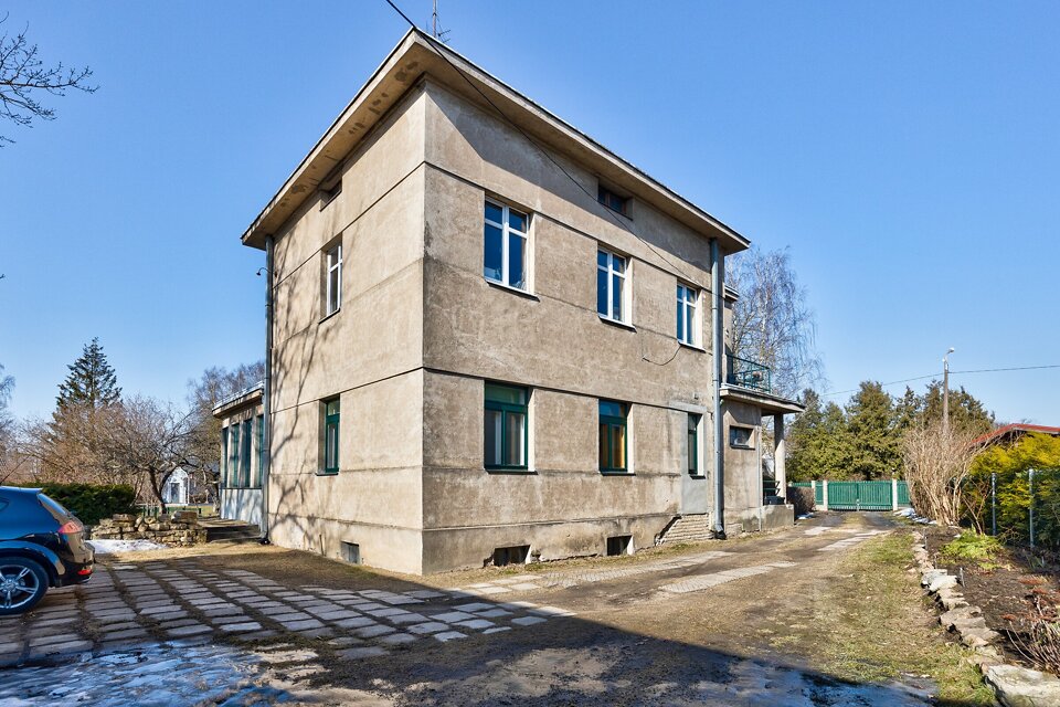 Mežotnes iela 38, Rīga