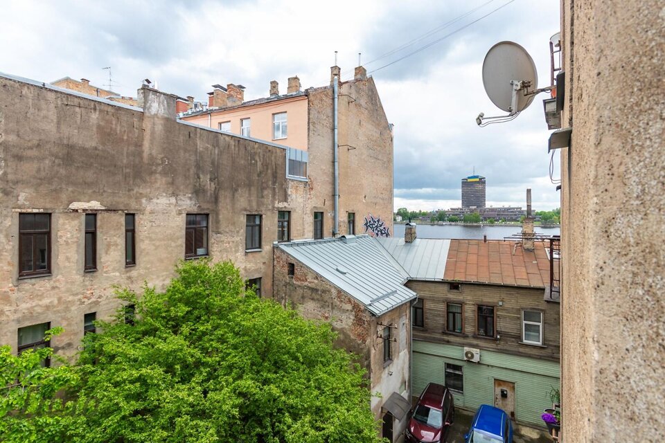 Kārļa Mīlenbaha iela 2, Rīga