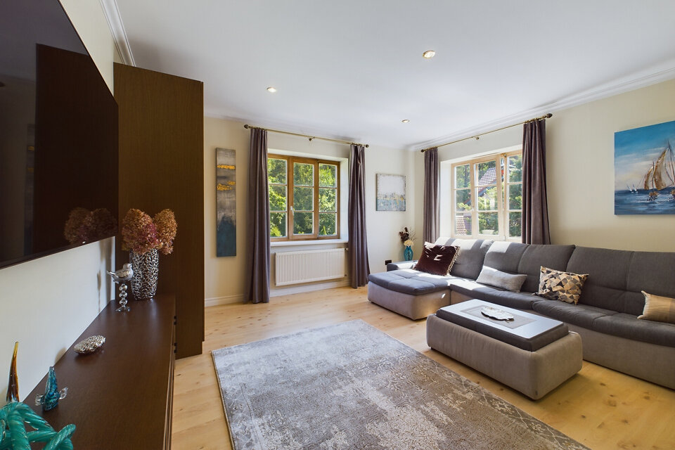 Zušu iela 23, Rīga