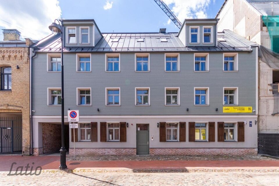 Sparģeļu iela 10, Rīga