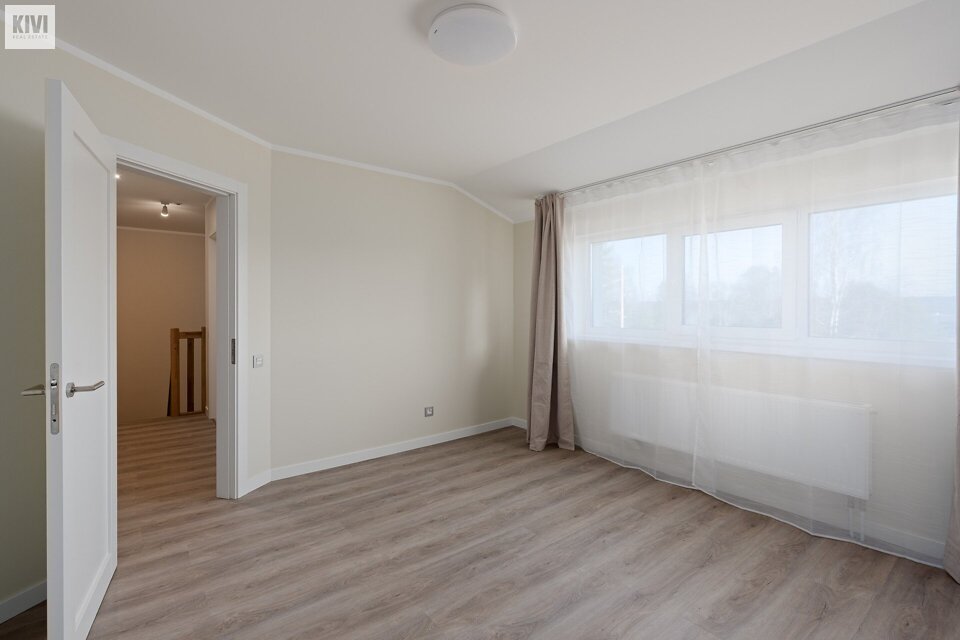 Āķu 1, Baltezers, Ropažu nov.