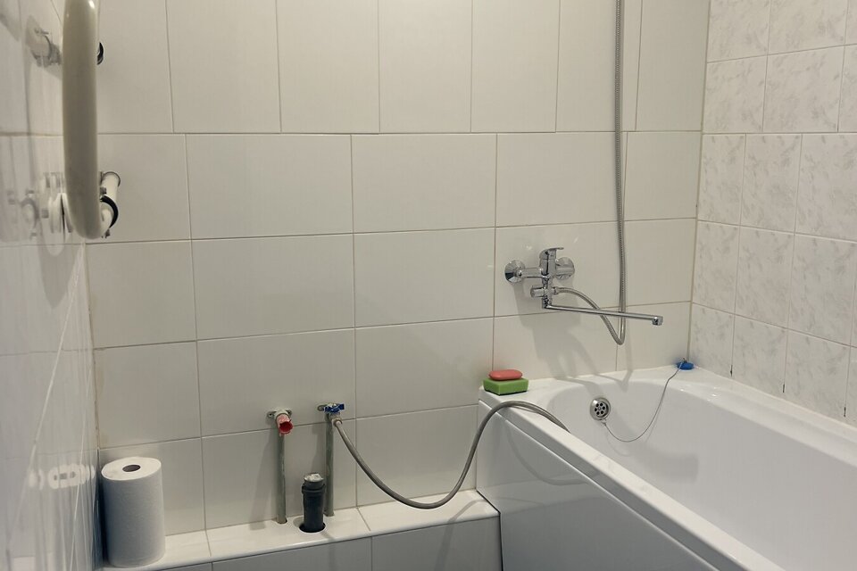 Zeltiņu iela 15, Rīga