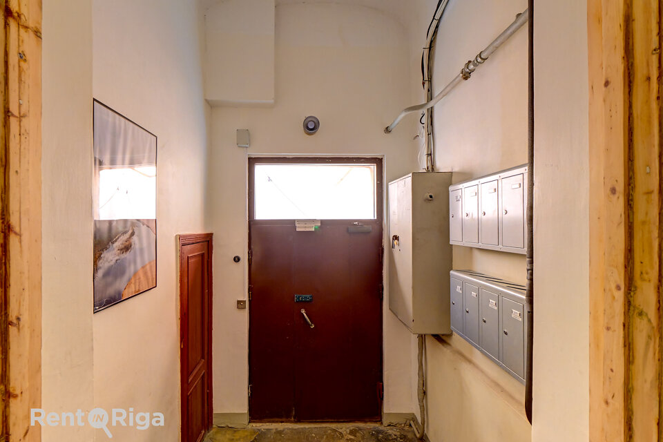 Lāčplēša iela 45, Rīga