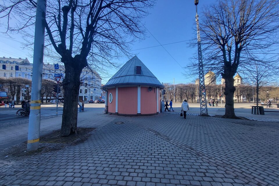 Tērbatas iela 2B, Rīga