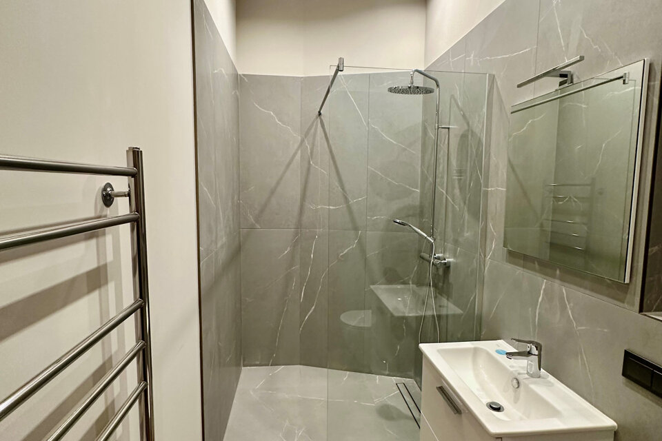 Mazā Nometņu iela 24, Rīga