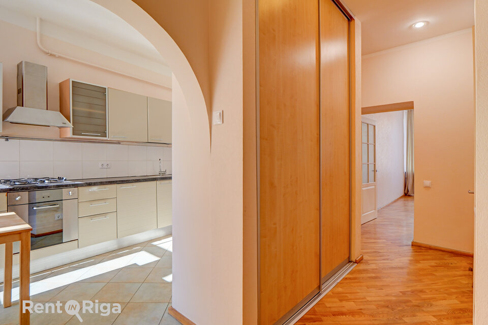 Stabu iela 30, Rīga
