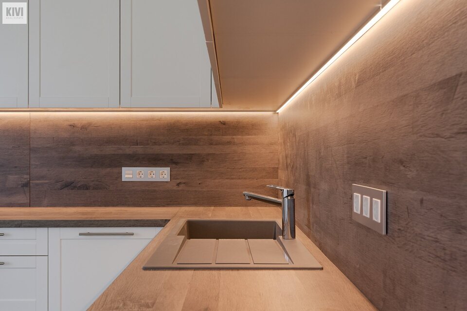 Āķu 1, Baltezers, Ropažu nov.