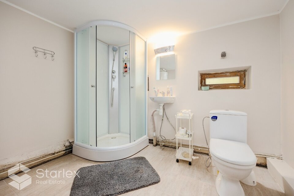 Aļņu iela 24, Saulkrastu nov.