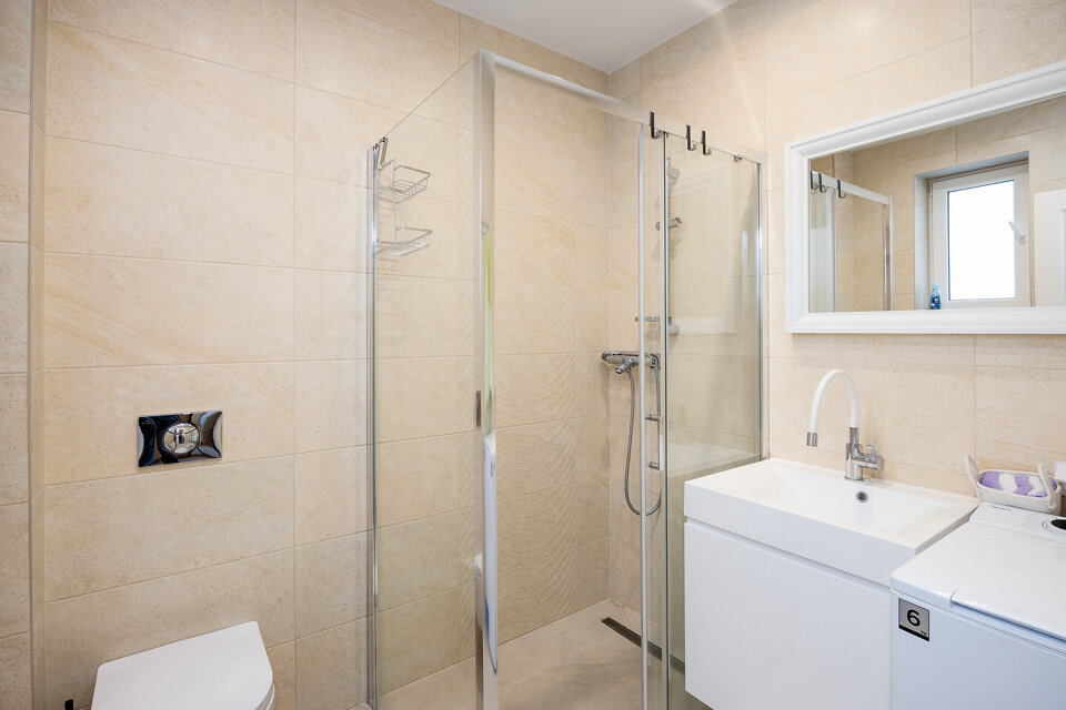 Muižas iela 24, Jūrmala