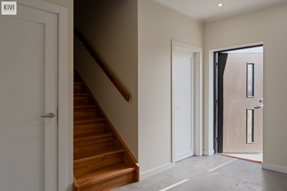 Āķu 1, Baltezers, Ropažu nov.