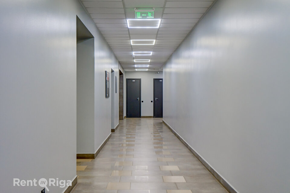 Latgales iela 240, Rīga