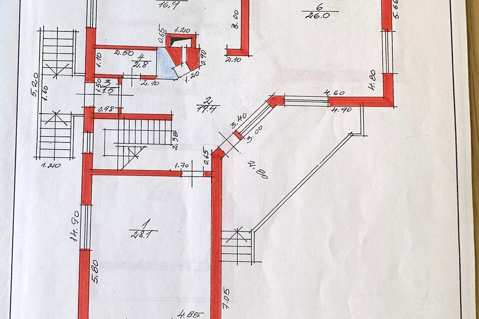 Tulpju iela 11, Rīga