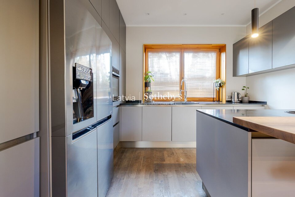 Svētes iela, Jūrmala