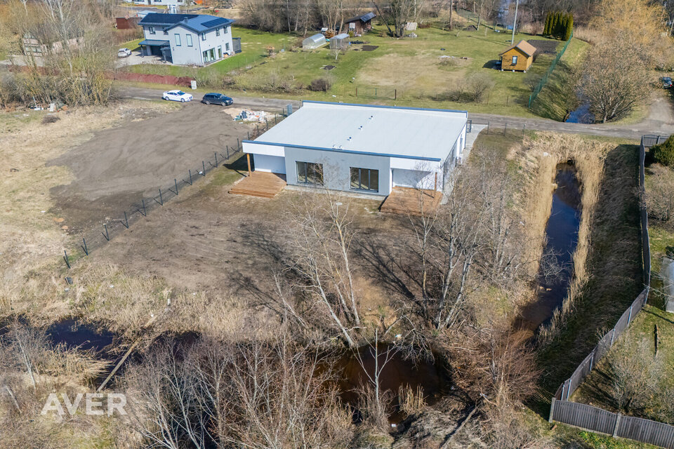 Dzirnezera iela 4a-1, Līči, Ropažu nov.