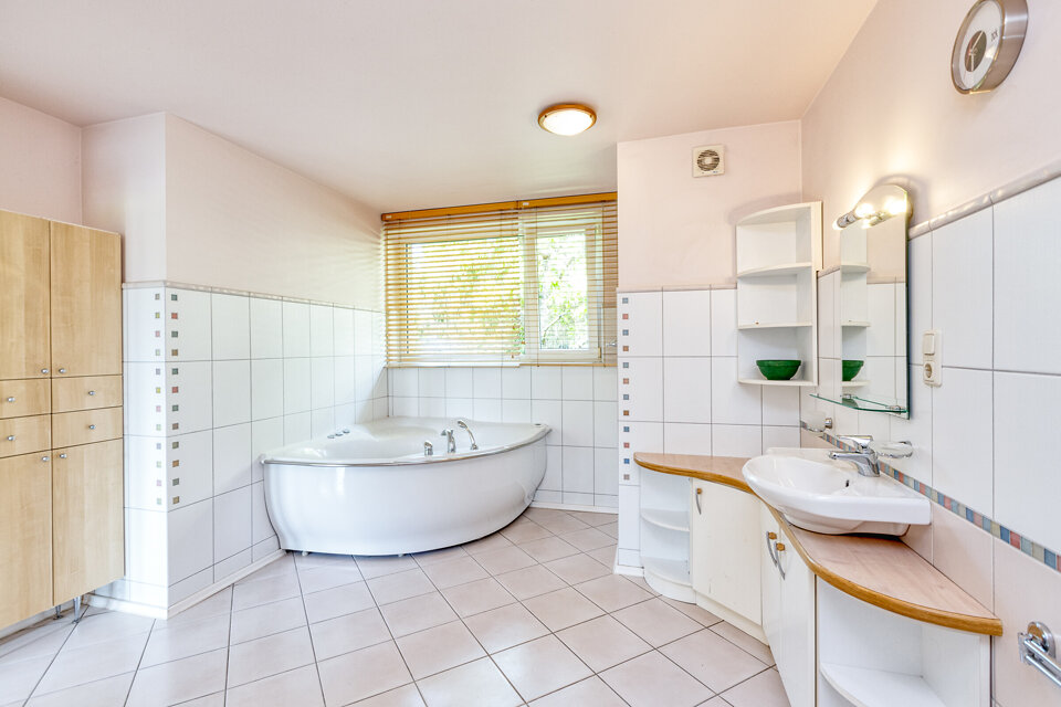 Lībiešu iela 60, Ikšķile, Ogres nov.