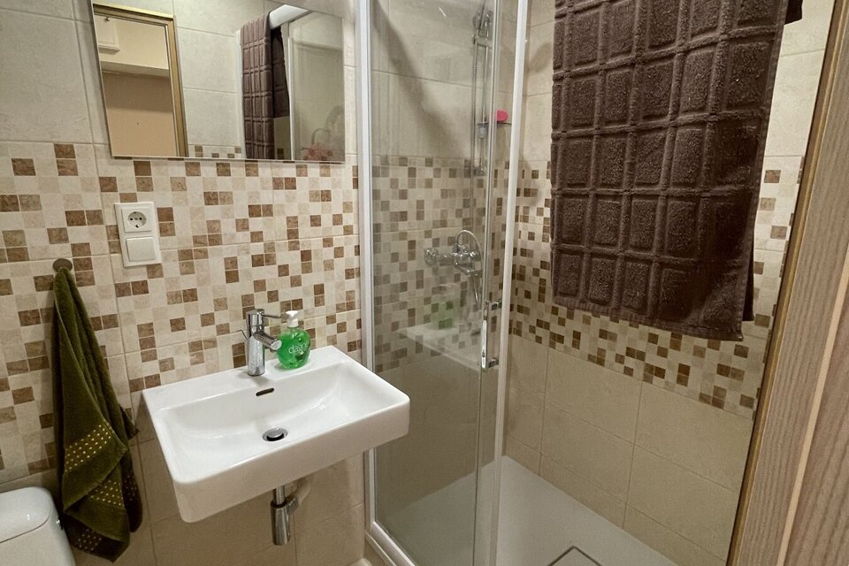 Valmieras iela 3, Rīga