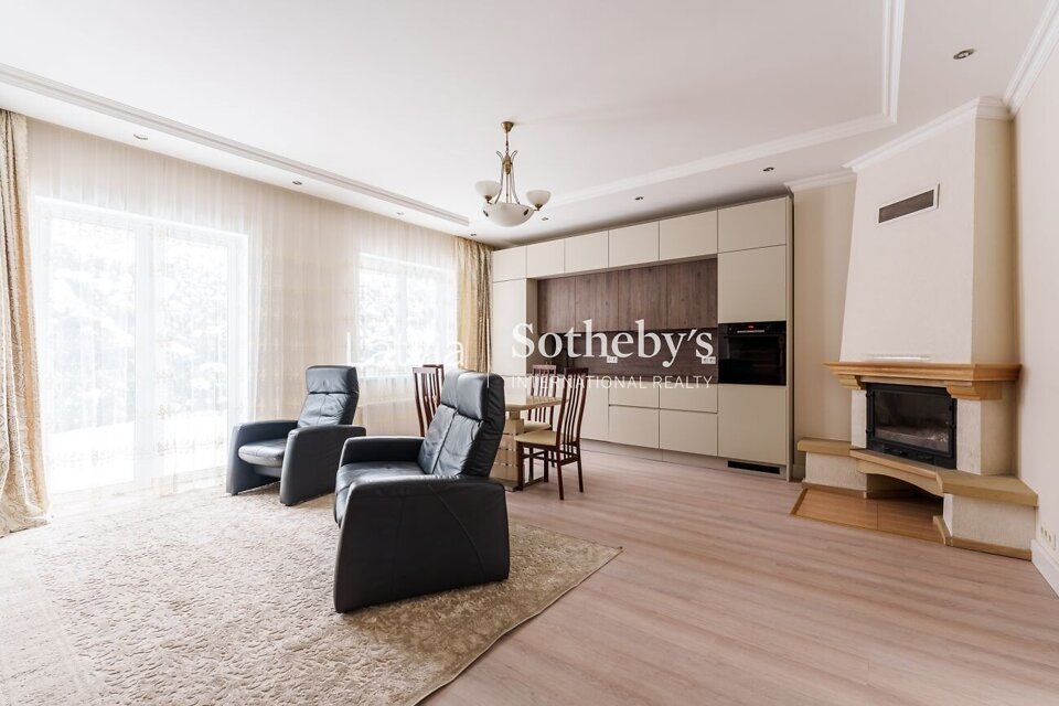 Muižas iela, Jūrmala