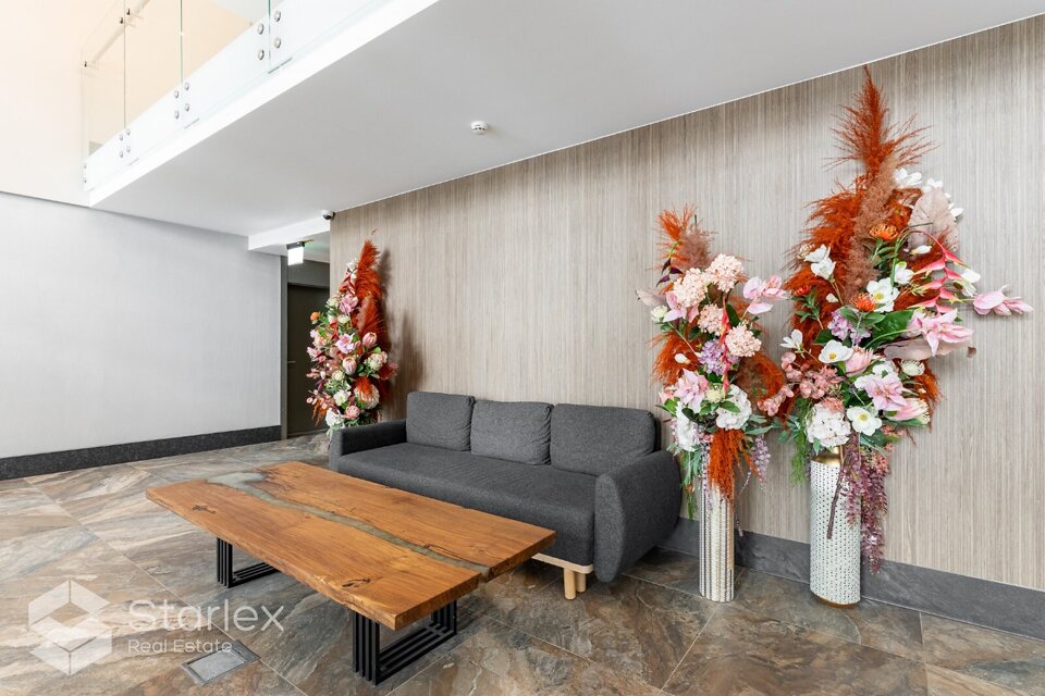 Lielirbes iela 15, Rīga