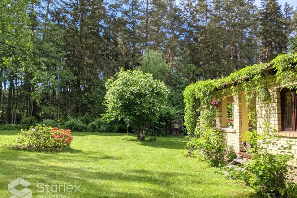 Aļņu iela 24, Saulkrastu nov.