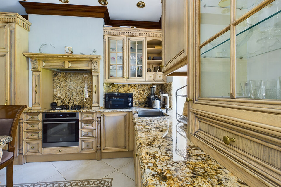 Zušu iela 23, Rīga