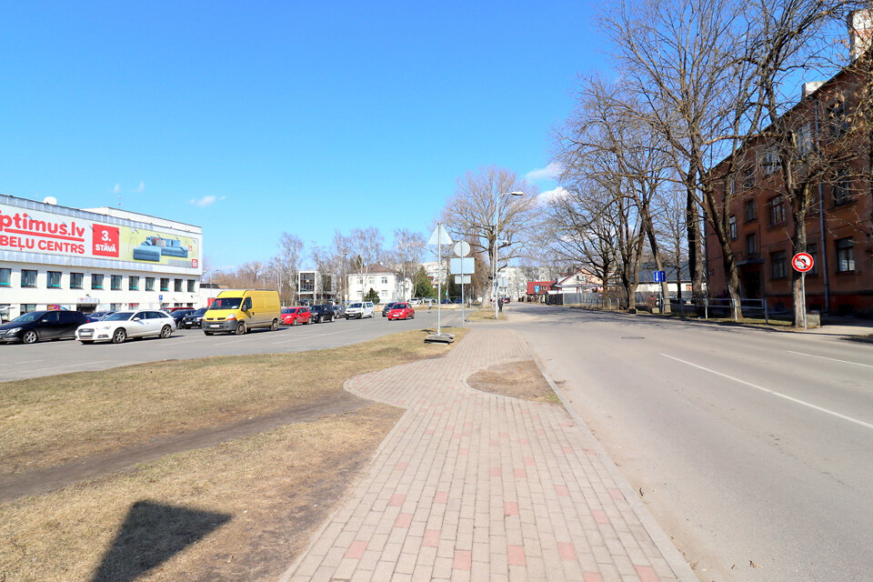 Eglaines iela 2, Rīga