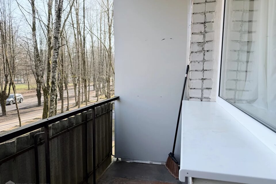 Baltezera iela 2, Rīga