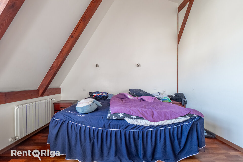 Mazā Smilšu iela 12, Rīga